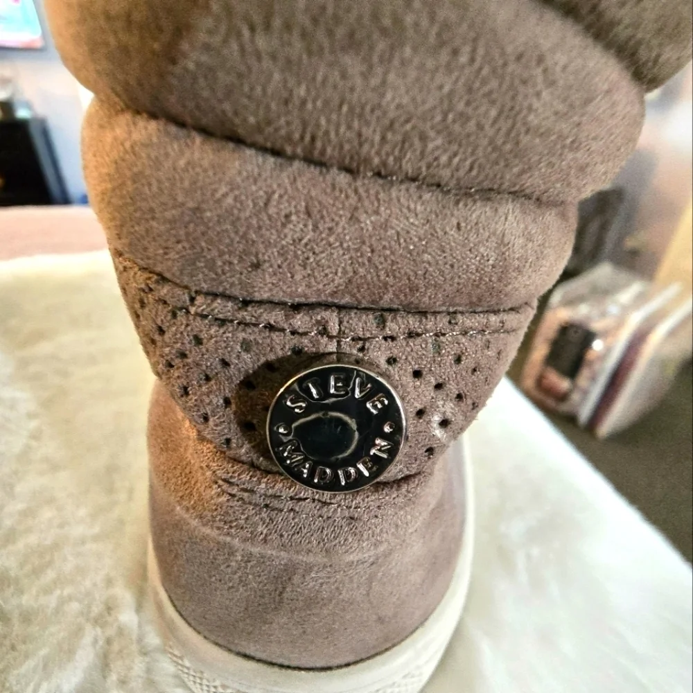 Steve Madden 